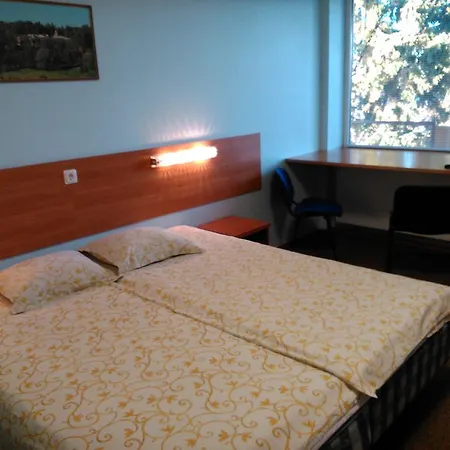 Guest house Maennimaee *